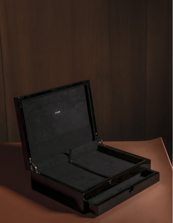 Writing box Writing box